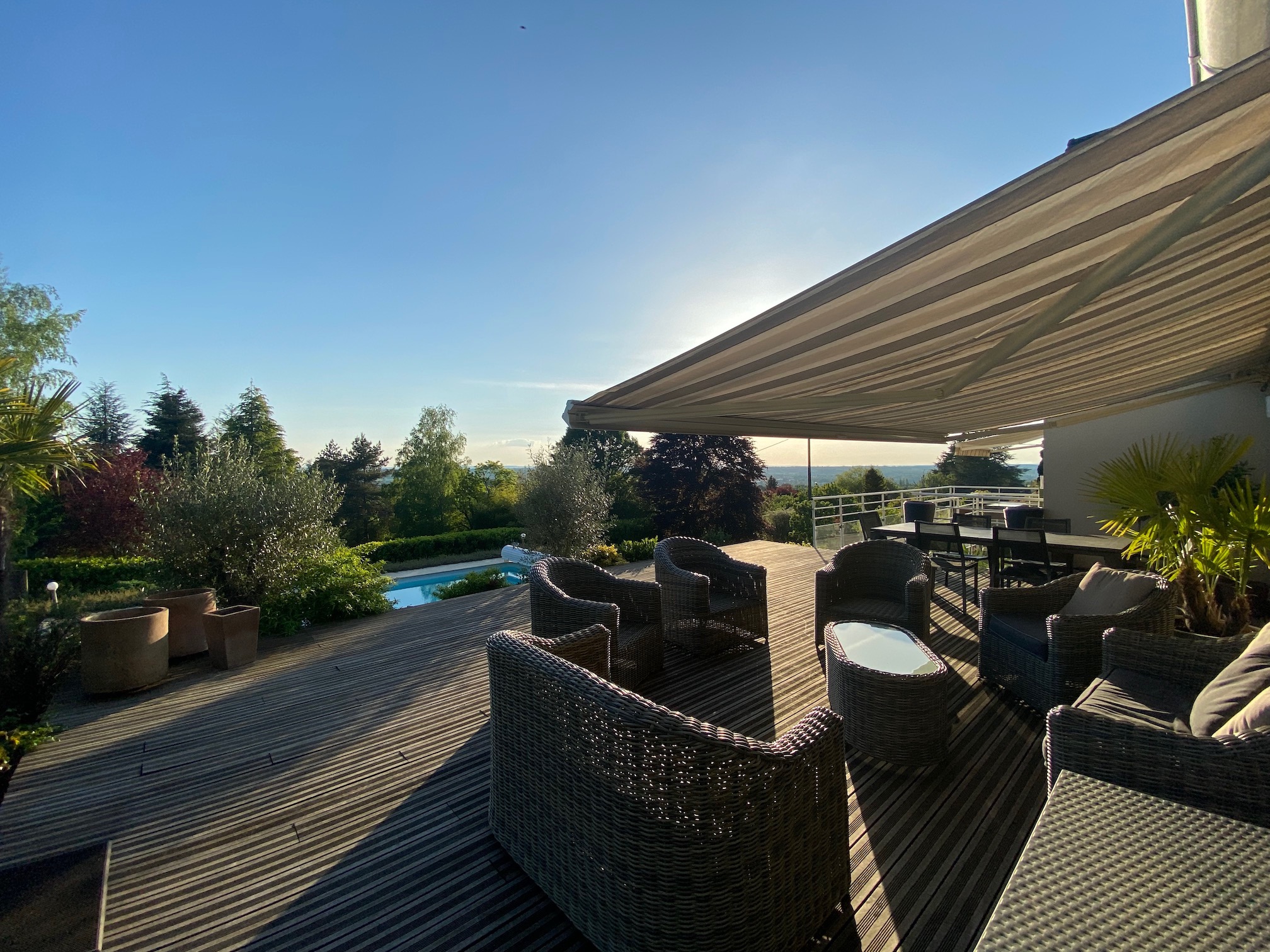 Villa avec piscine et vue sur les monts d’Auvergne