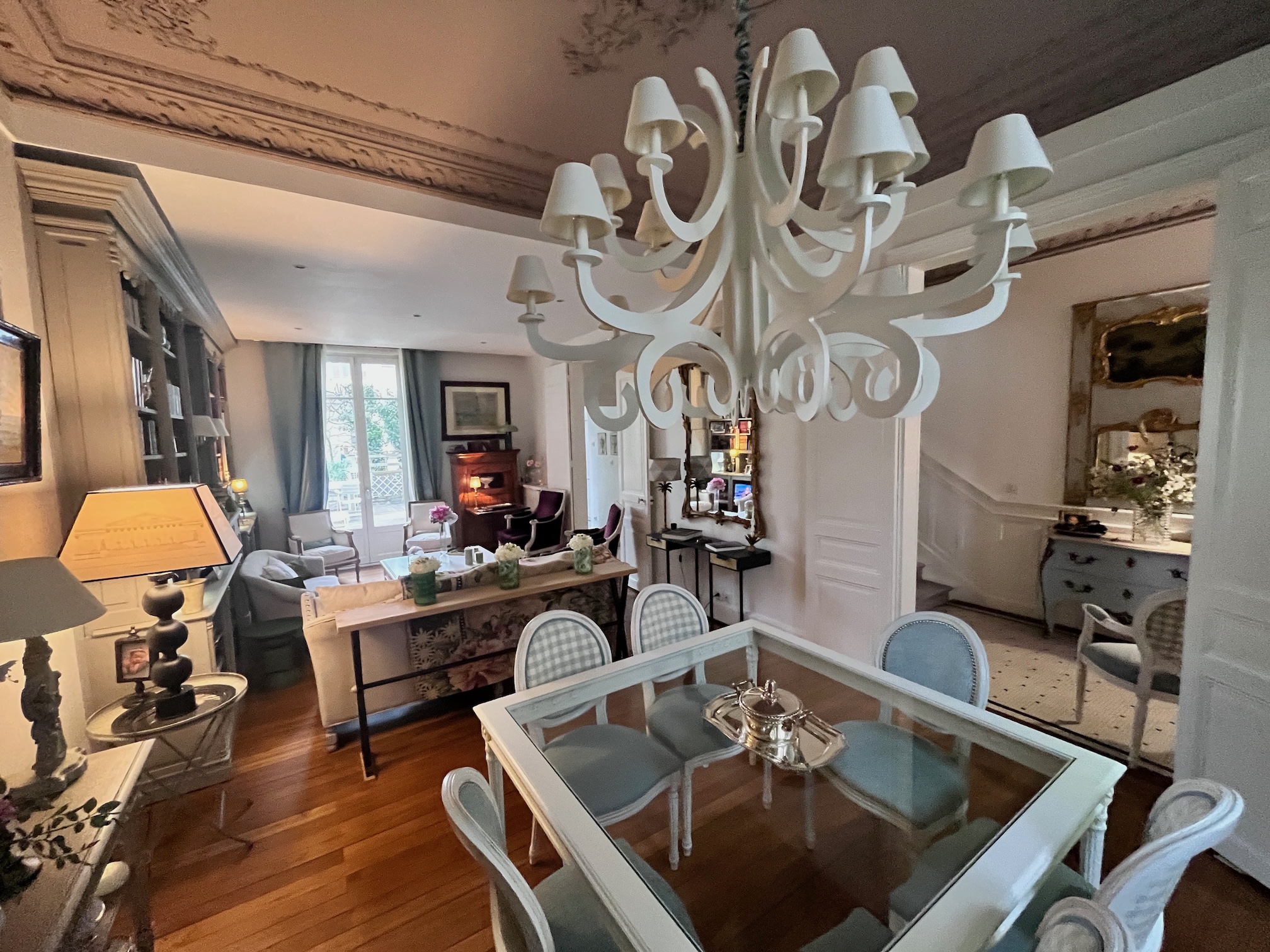 Splendide demeure d’époque entre thermes et plan d’eau